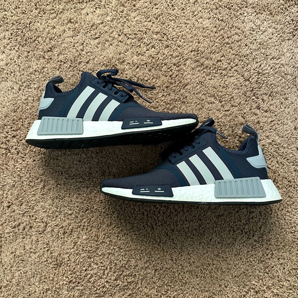 Men’s Adidas NMD R1 - NWOT!